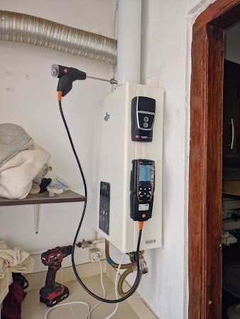 INSTALACIONES TEBAR — Fontaneros en Valencia